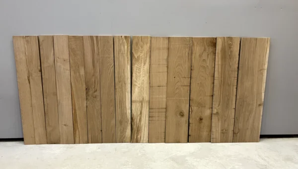 14 oak boards 95 cm long